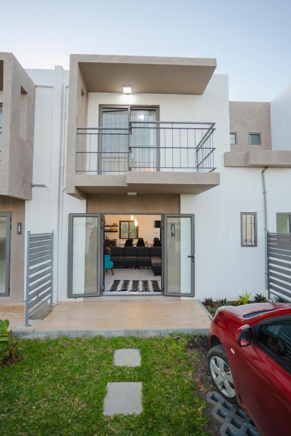 Le Palmiste Lovely 2-Bedroom Duplex With Pool Grand Gaube Kültér fotó